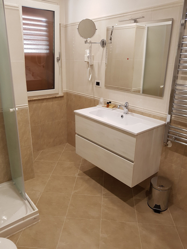 Bathroom 5, B&B San Pietro, Vibo Valentia