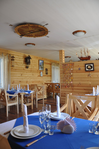 Food & Drinks 4, Fisherman's Island, Volodarskiy rayon