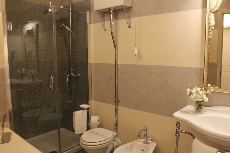 Bathroom 4, Residenza D'Epoca Corte Dei Neri, Florence