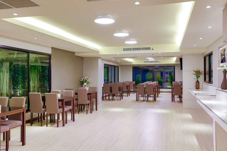 Food & Drinks 5, Rung Aroon Hotel By Le Siri, Muang Chiang Mai
