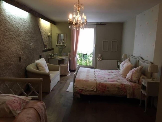 Bedroom 3, Chambres d'Hôtes les Hirondelles, Moselle