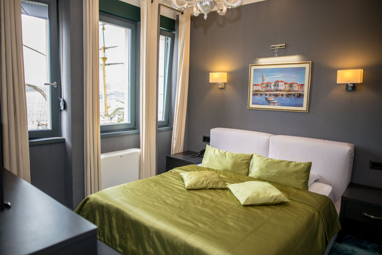Bedroom 3, Hotel Astoria Tivat