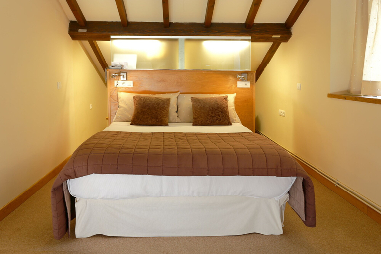 Bedroom 3, La Ermita de Deva, Asturias