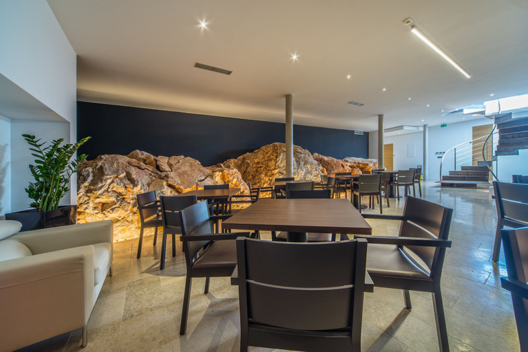 Food & Drinks 5, Golden Rays Luxury Apartments, Primošten