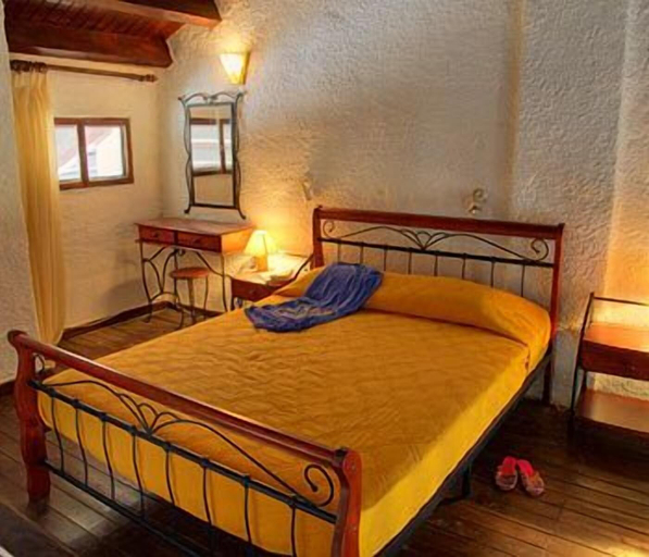 Bedroom 4, Delphi Hotel, Thessaly