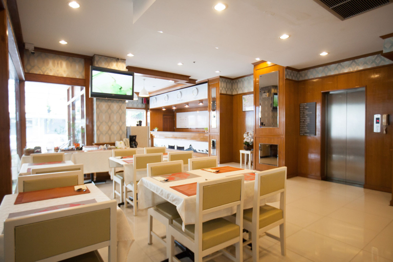Food & Drinks 4, The Pawin, Muang Chiang Mai