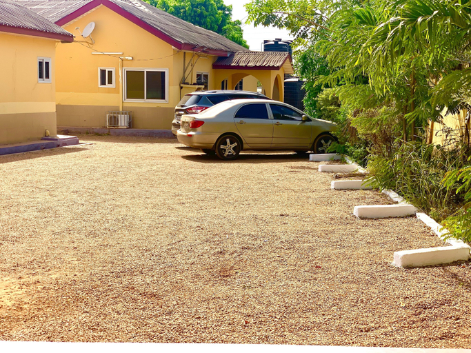 Exterior & Views 2, Sundowner Lodge, Tamale