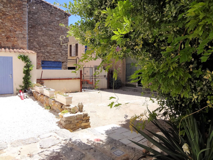 Exterior & Views 2, L'Ancien Moulin a Huile, Aude