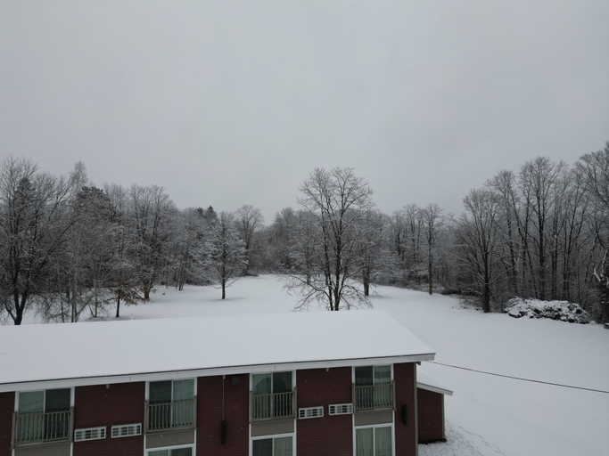 Exterior & Views 2, The Putney Inn, Windham