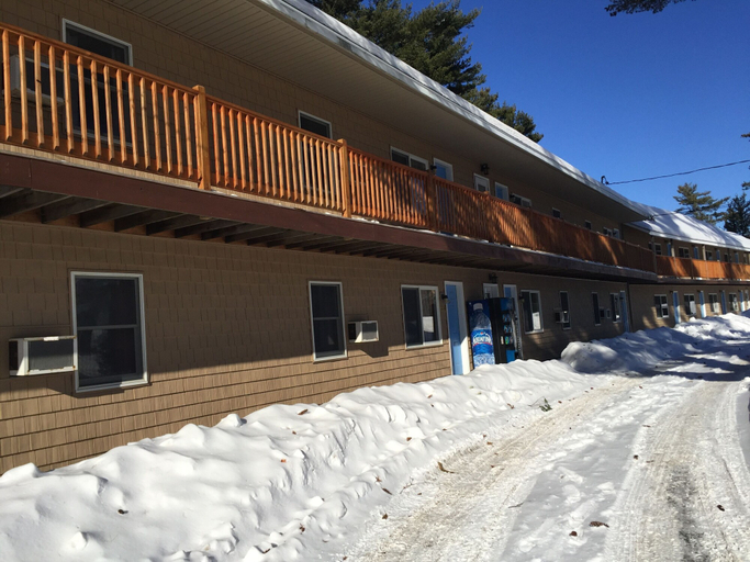 Exterior & Views 2, Milford Motel On The River, Penobscot