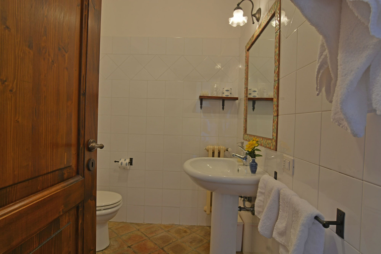 Bathroom 3, Casale delle Rose, Catania