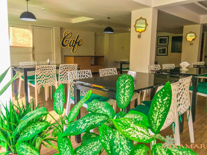 Food & Drinks 5, Hotel Miramar, Miramar Beach, Goa, North Goa