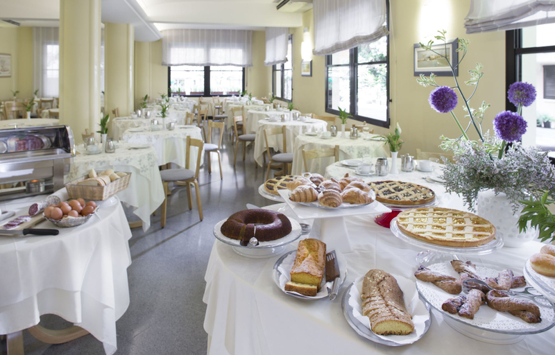 Food & Drinks 5, Hotel Sampaoli, Rimini