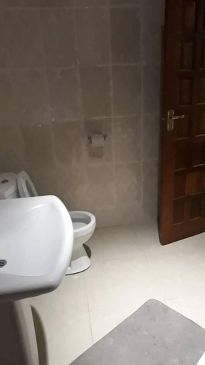 Bathroom 3, LaRosa Executive Guest House, Kumasi