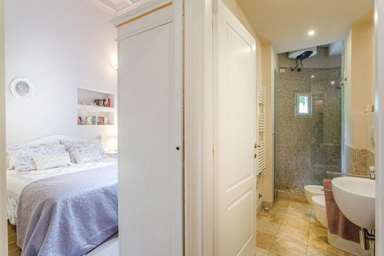 Bedroom 3, Casa Giustina in Lucca, Lucca
