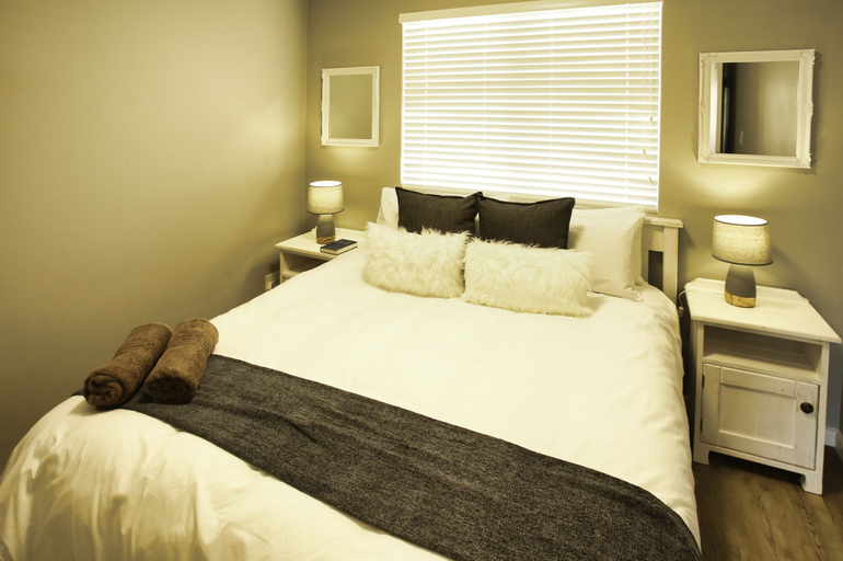 Bedroom 2, Nivica Lifestyle Living 19, Langebaan 4-Sleeper, West Coast