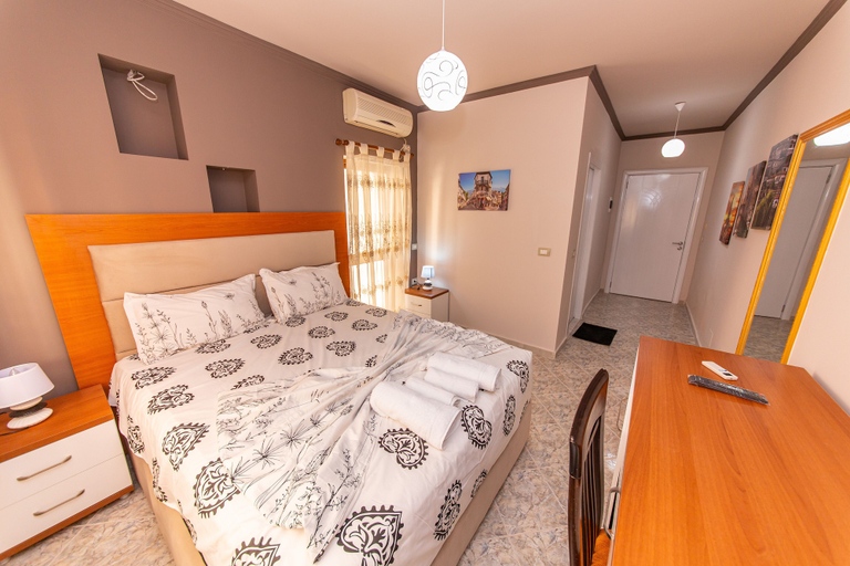 Bedroom 2, Fiore Hotel, Durrësit