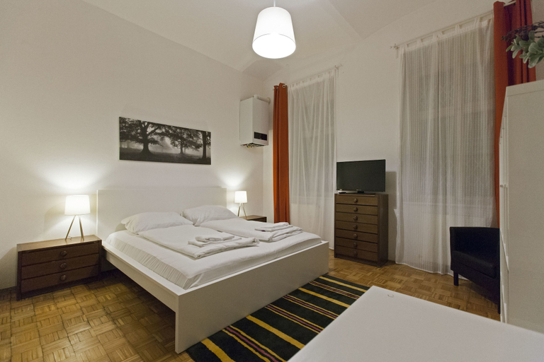 Bedroom 2, Heart of Vienna Harmoniegasse, Wien