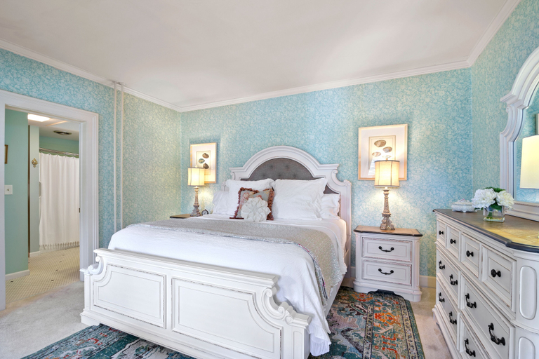 Bedroom 3, Westbrook Inn B&B, Middlesex