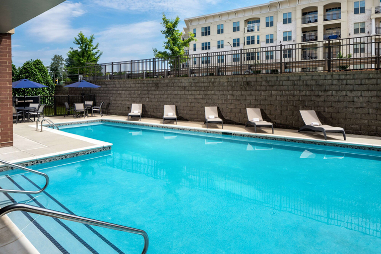 Sport & Beauty, Hampton Inn & Suites Charlotte/Ballantyne, Mecklenburg