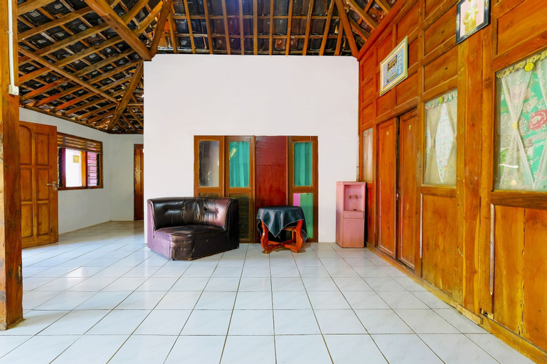 Others 5, OYO Homes 91154 Desa Wisata Wayang Manyaran Wonogiri, Wonogiri