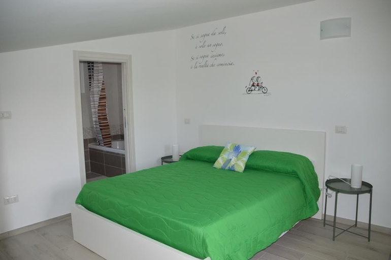 Bedroom 2, La Maison Di Sara, Napoli