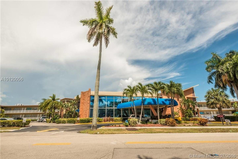 Exterior & Views, Gorgeous River-view Apartment Hallandale Beach :), Broward