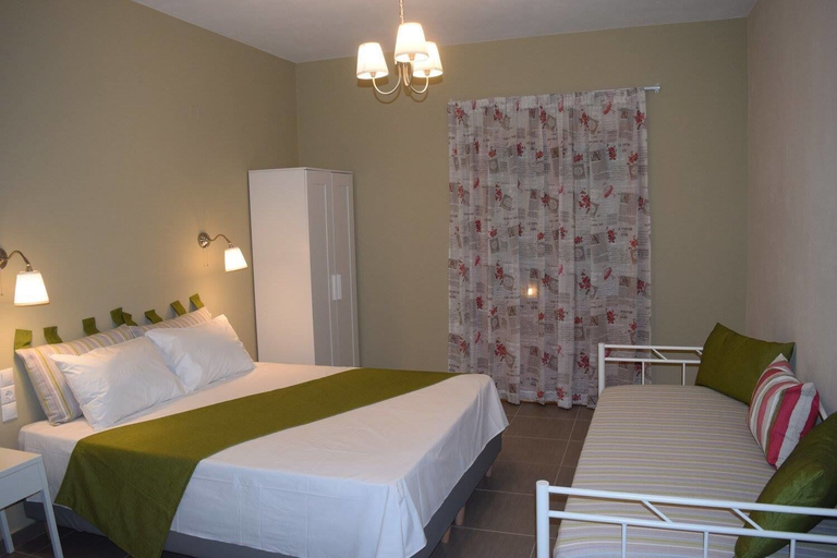Bedroom 4, Kallisti Seaside Studios Skopelos, Thessaly