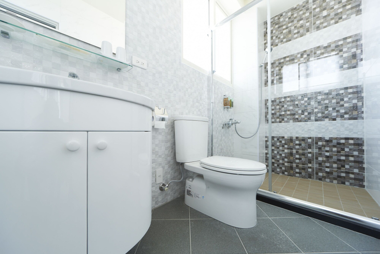 Bathroom 3, Young Stay, Yilan
