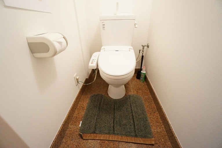 Bathroom 2, Takemura House Imamiya, Osaka