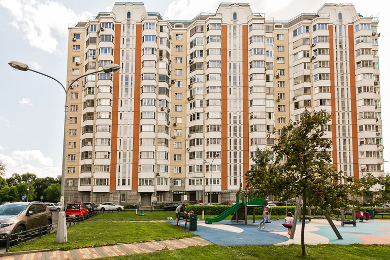 Exterior & Views, Apartments on Ozernaya, Western