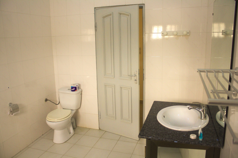 Bathroom 4, Hôtel Résidence Madiba, Golfe (incl Lomé)