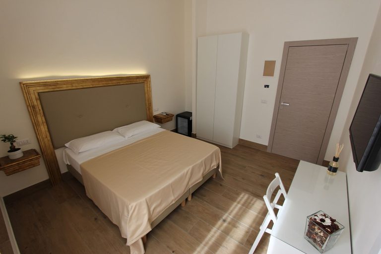 Bedroom 5, Art Atelier Accomodation, Rome