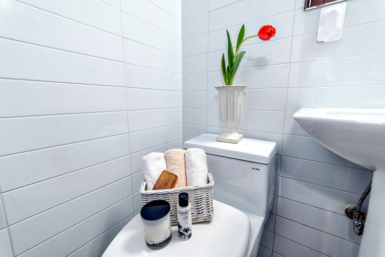 Bathroom 3, Browncabin Pension, Jeju