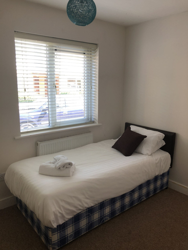 Bedroom 2, Dublin Airport Park north, Dublin