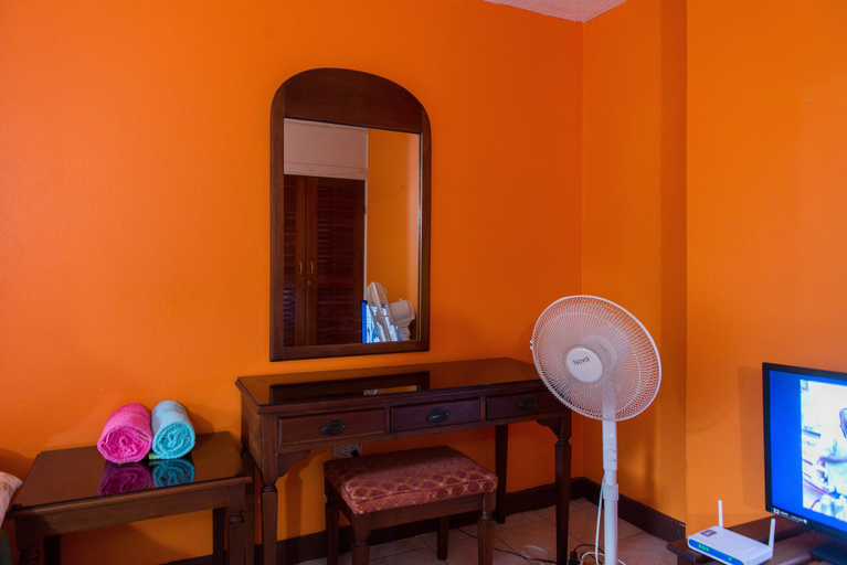 Others 5, Sundreamer Beach Studio at Turtle Towers