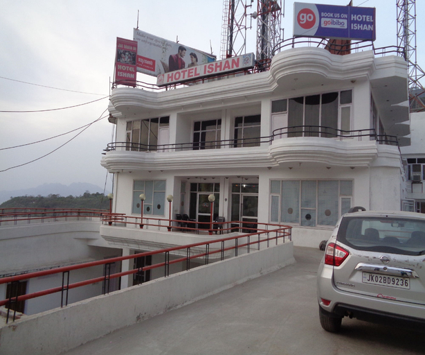 Exterior & Views 2, Hotel Ishan, Reasi