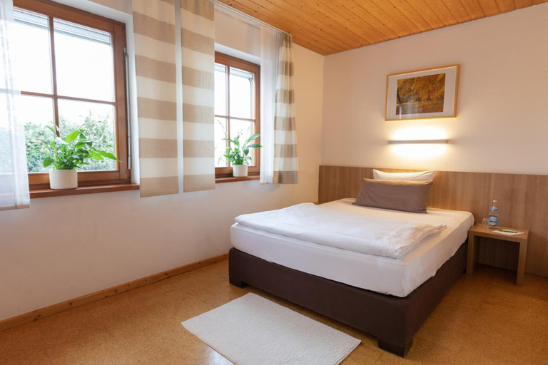 Bedroom 3, Landhotel Oßwald, Ostalbkreis