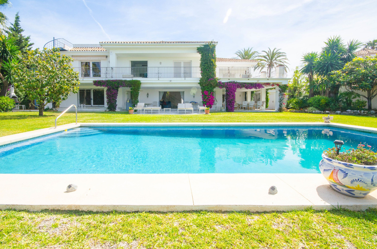 Sport & Beauty, Villa Shayna, Málaga