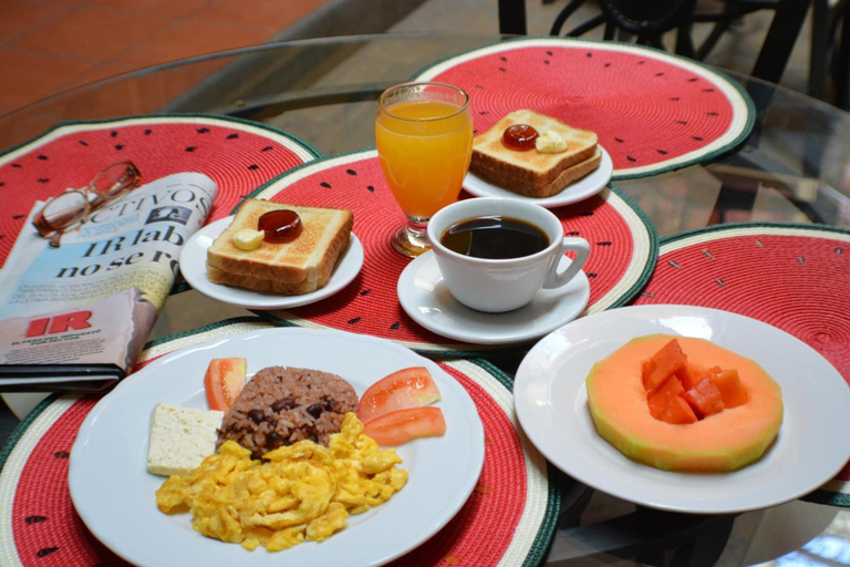 Food & Drinks 4, Hostal del Pacifico, Chinandega
