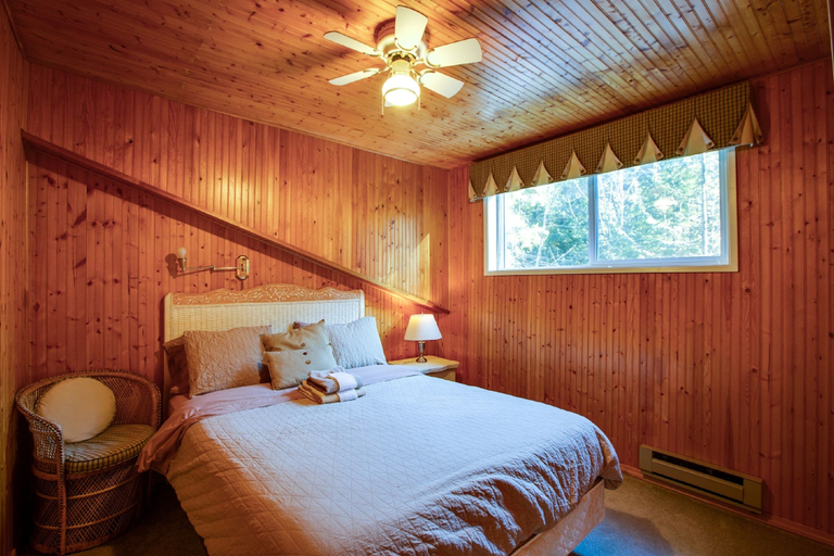 Bedroom 3, 13SL - Hot Tub - Pets OK - WiFi - Sleeps 8, Whatcom