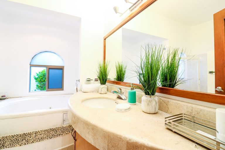 Bathroom 4, Villa Mayamar A10, Cozumel