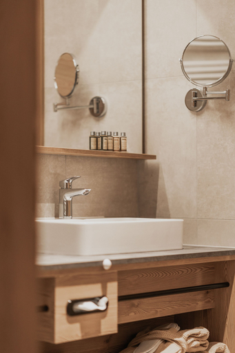 Bathroom 4, FIRSTpeak Zauchensee, Sankt Johann im Pongau