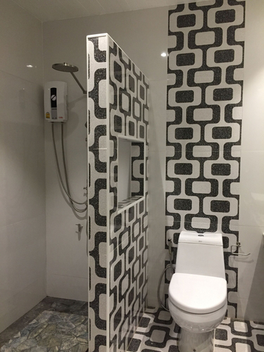 Bathroom 4, Phetcharat Grand Hotel Maesot, Mae Sot