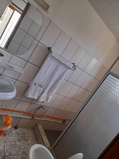 Bathroom 3, Résidence Hôtelière TAZ, Océan
