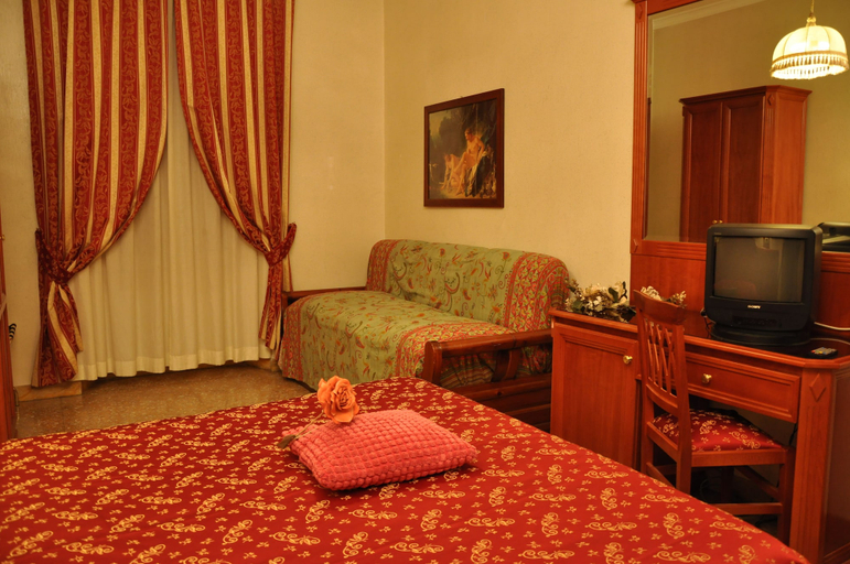 Bedroom 3, Hotel Sandra, Rome