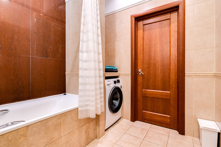 Bathroom 2, RentalSPb on Kirochnaya, Sankt-Peterburg gorsovet