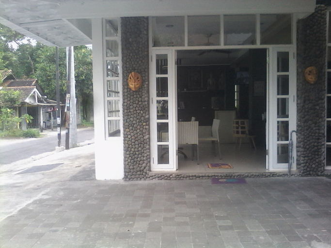 Exterior & Views, Griya Nendra Hotel, Sleman