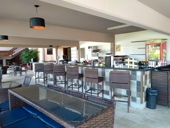 Food & Drinks 5, Flat Angra dos Reis Portogalo, Angra dos Reis