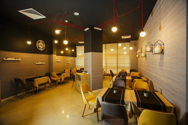 Food & Drinks 5, Hotel West, Batumi